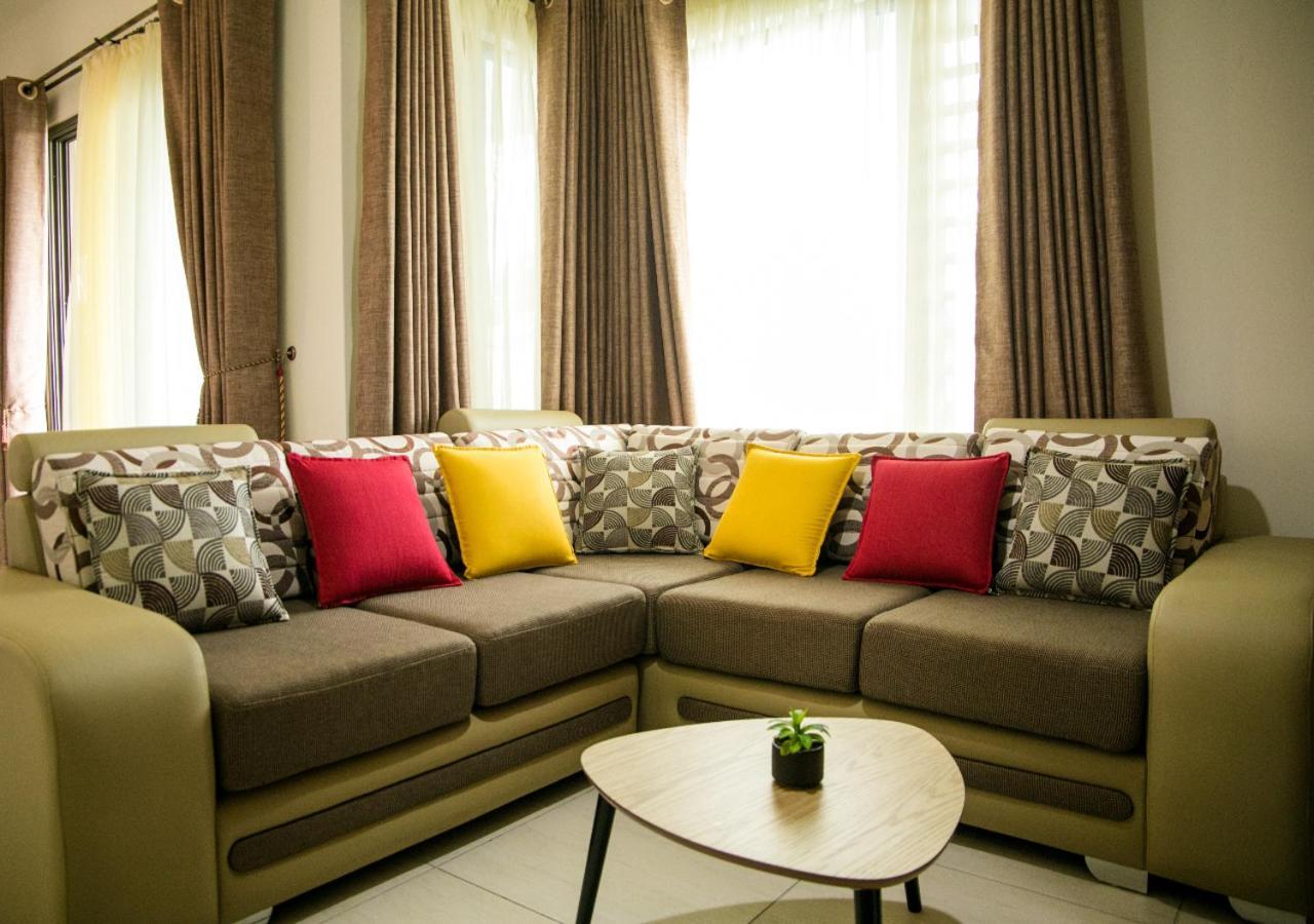Luxury 2 Bedroom Apartment With Pool - Close To Flic-En-Flac Beach Ngoại thất bức ảnh