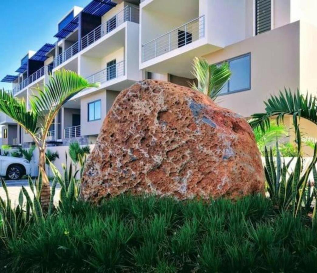 Luxury 2 Bedroom Apartment With Pool - Close To Flic-En-Flac Beach Ngoại thất bức ảnh